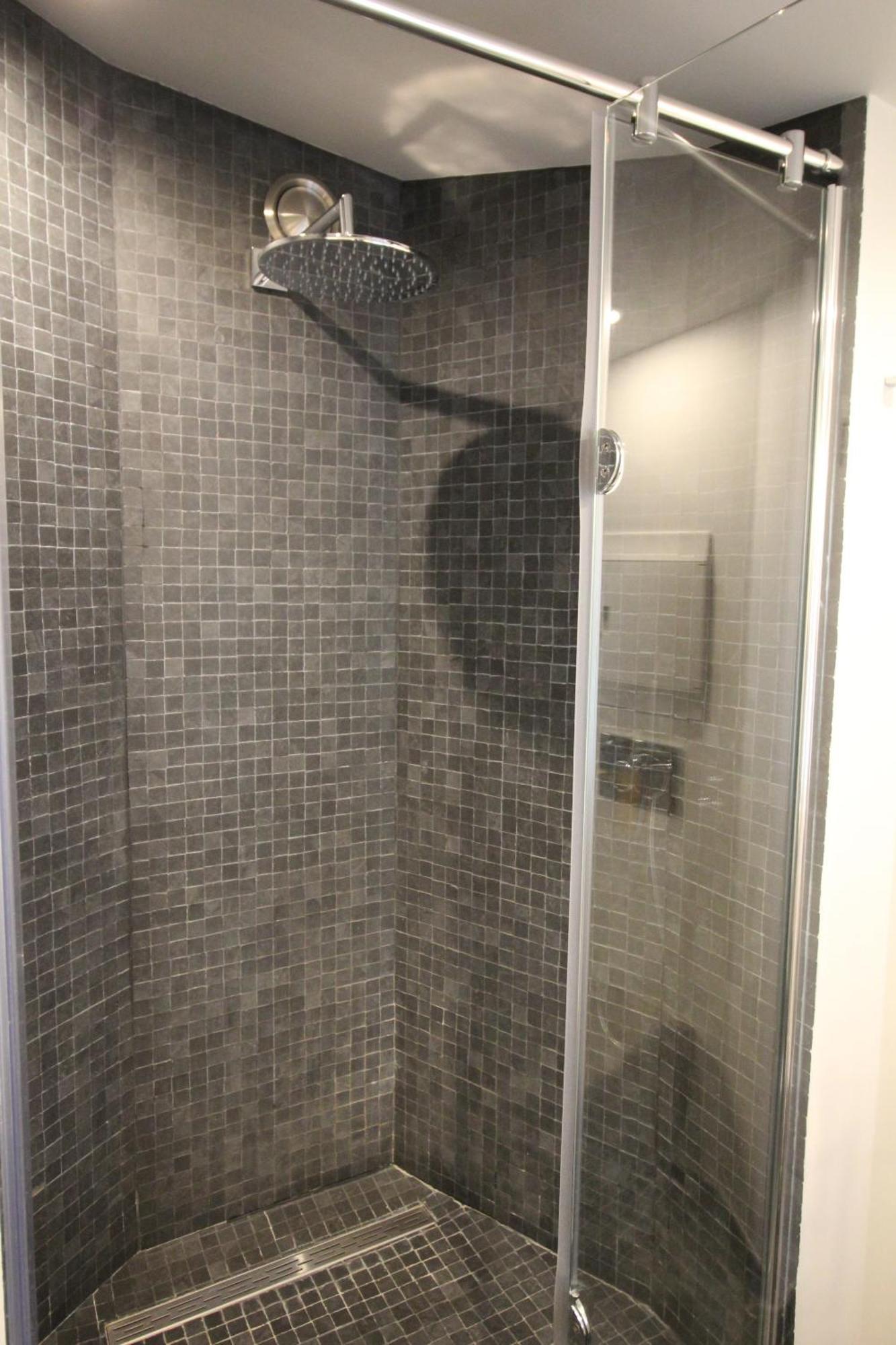 B&B L'Escapade Bordelaise - Cote Jardin Bordeaux Phòng bức ảnh