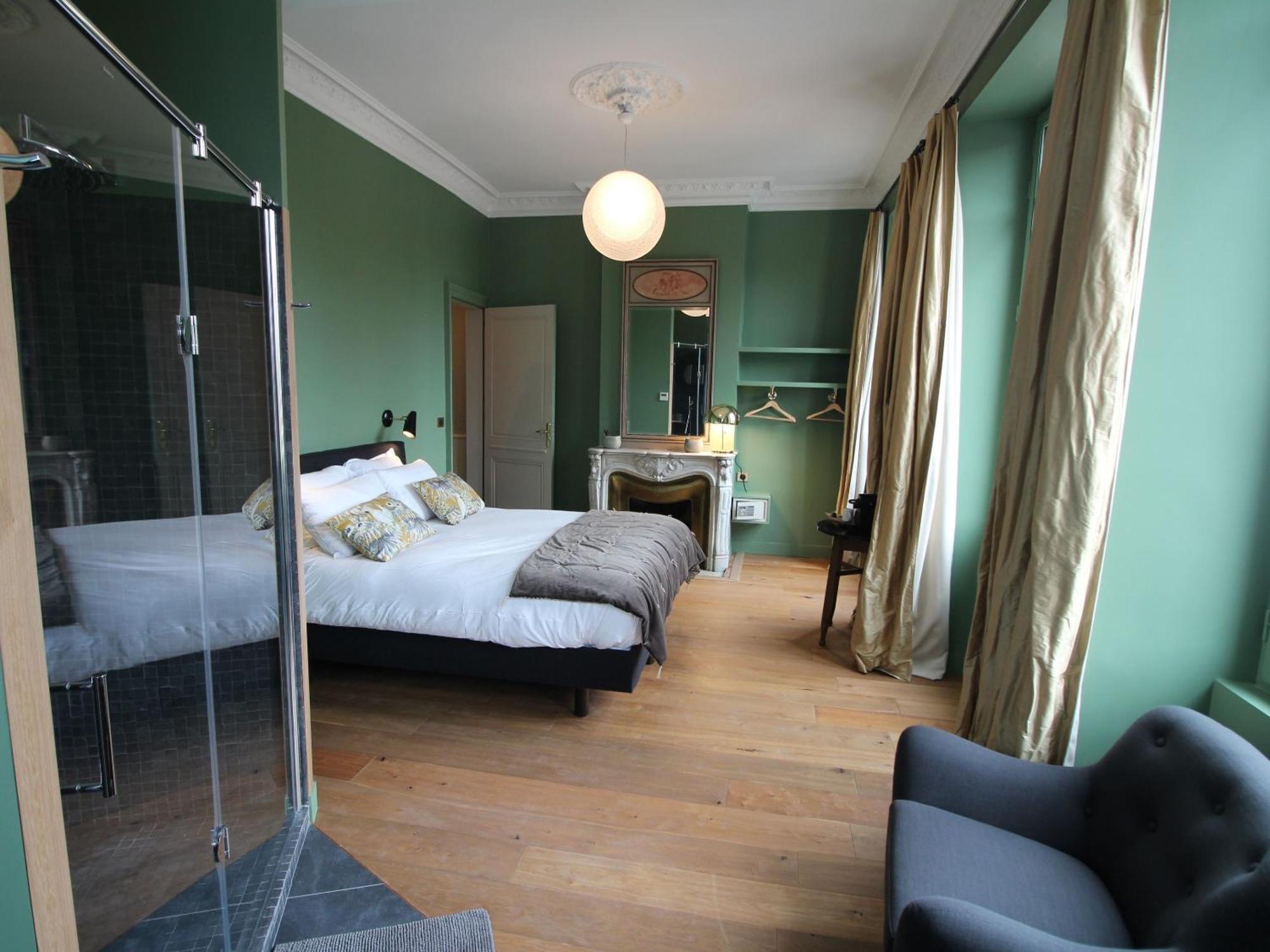 B&B L'Escapade Bordelaise - Cote Jardin Bordeaux Phòng bức ảnh