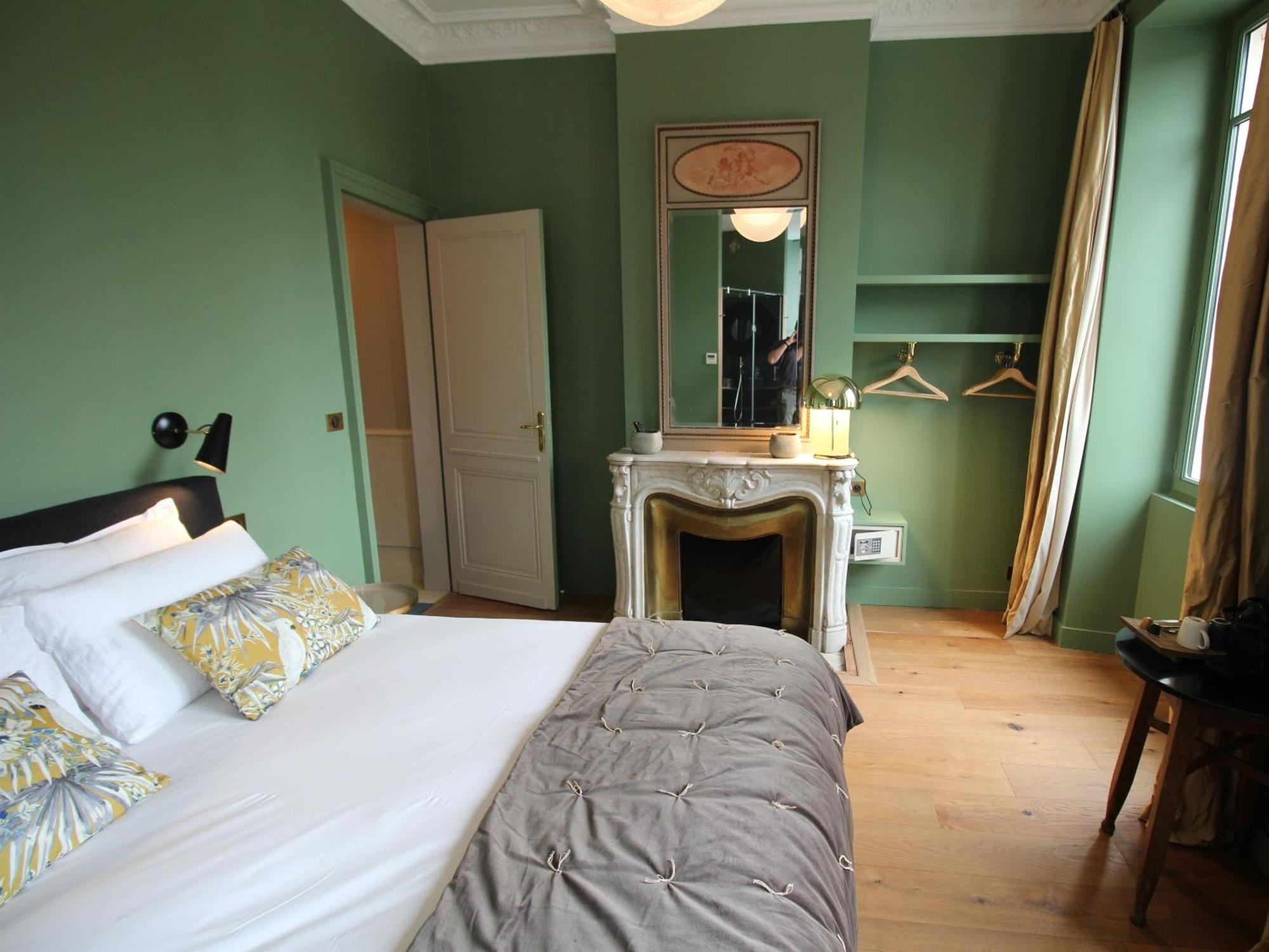 B&B L'Escapade Bordelaise - Cote Jardin Bordeaux Phòng bức ảnh