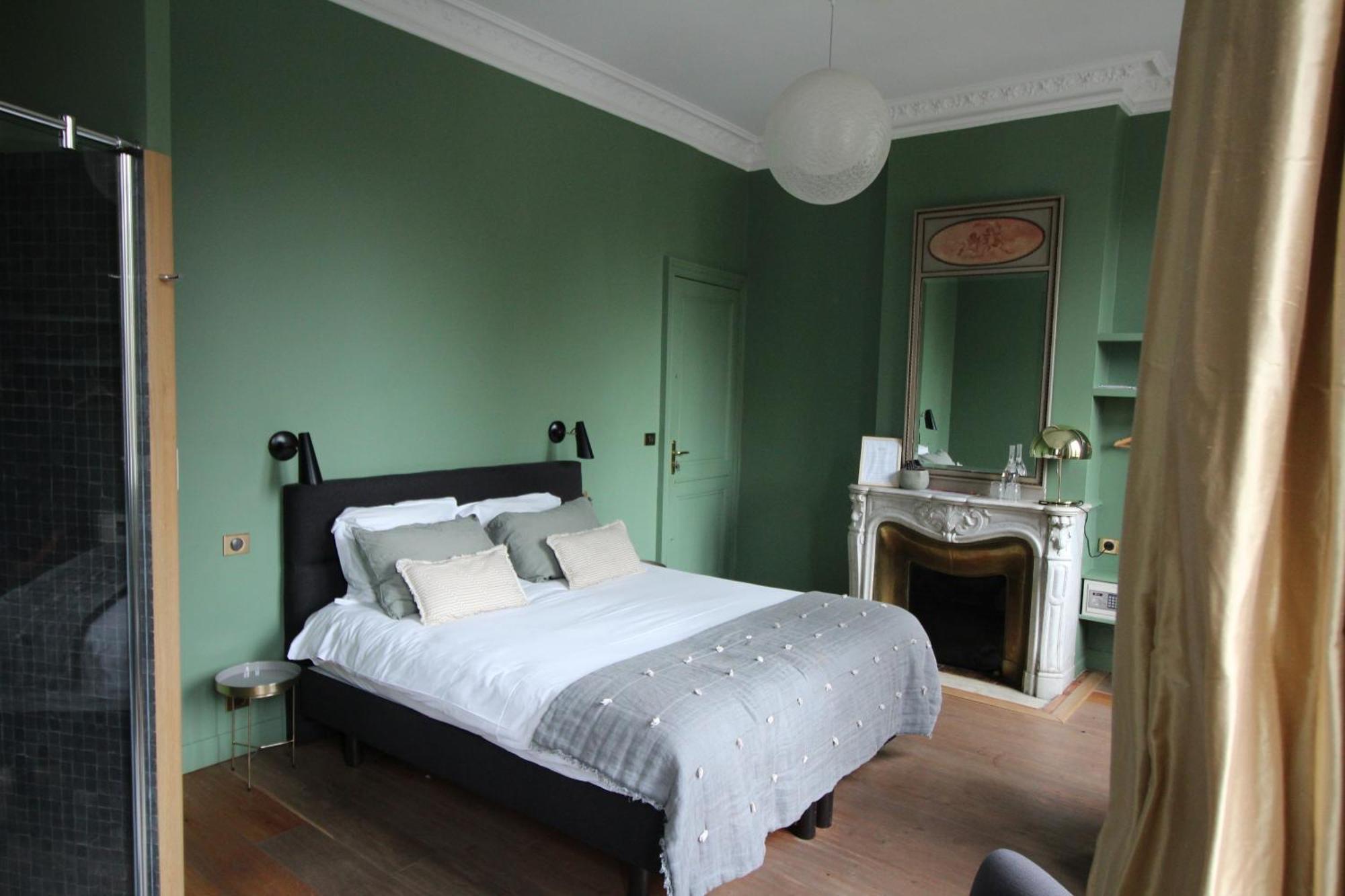 B&B L'Escapade Bordelaise - Cote Jardin Bordeaux Phòng bức ảnh